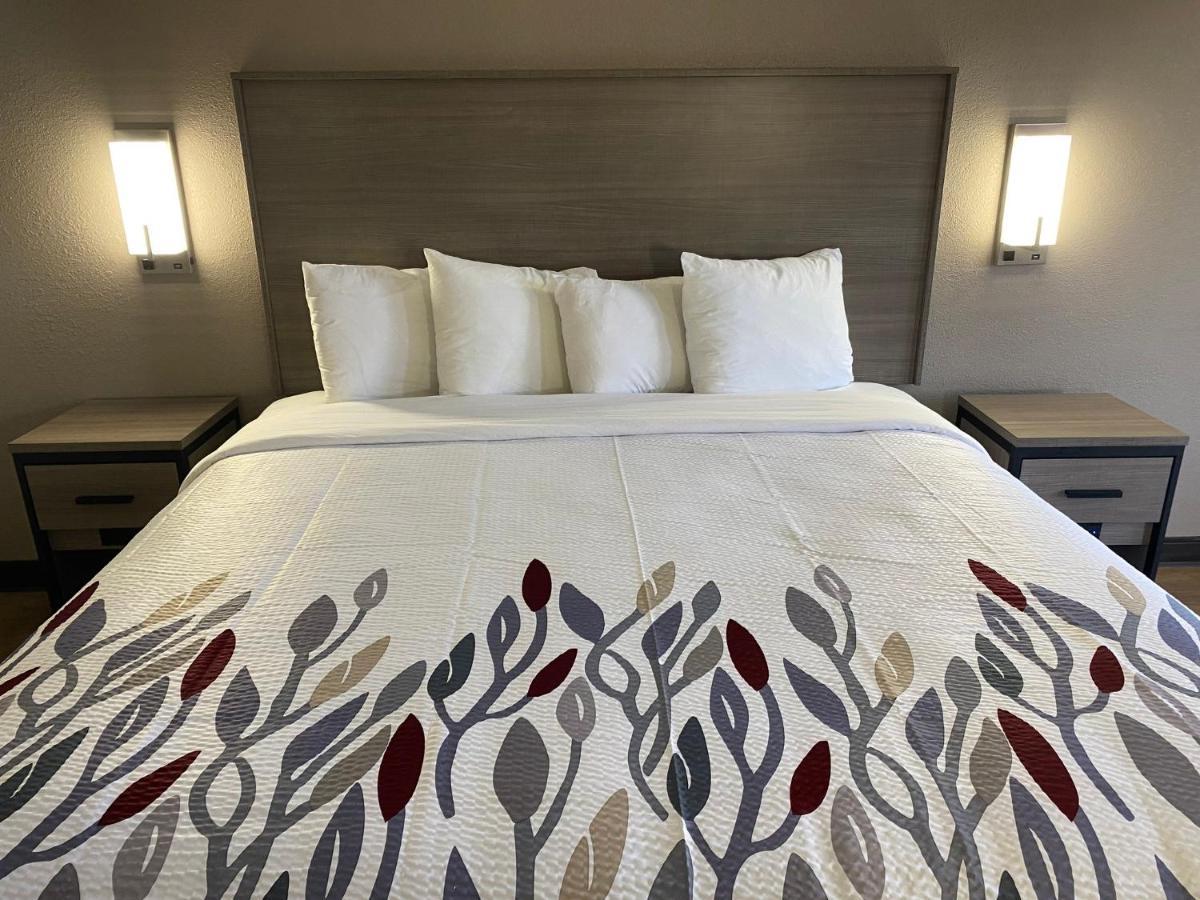 Red Roof Inn Jacksonville, Al מראה חיצוני תמונה