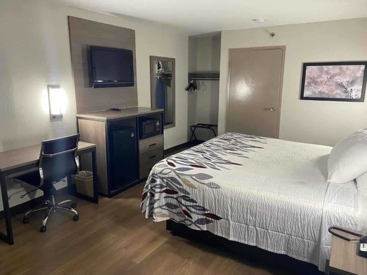 Red Roof Inn Jacksonville, Al מראה חיצוני תמונה